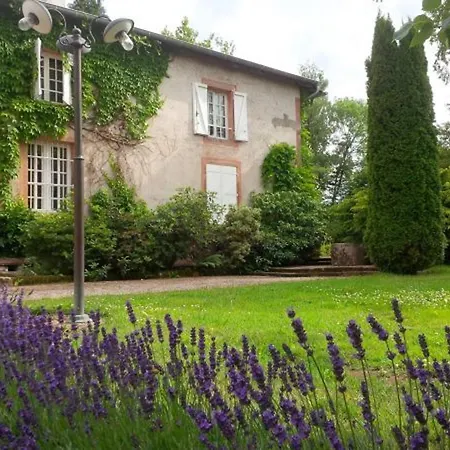 Bed & Breakfast D'hotes Avec Salle D'eau Privee Dans Un Prieure Historique - Fr-1-589-737 Aydoilles